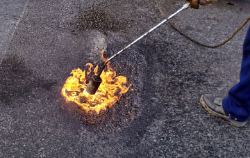 Purlpit flat roofing repairs